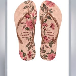 Havaianas Floral Sandals in Pink and Green